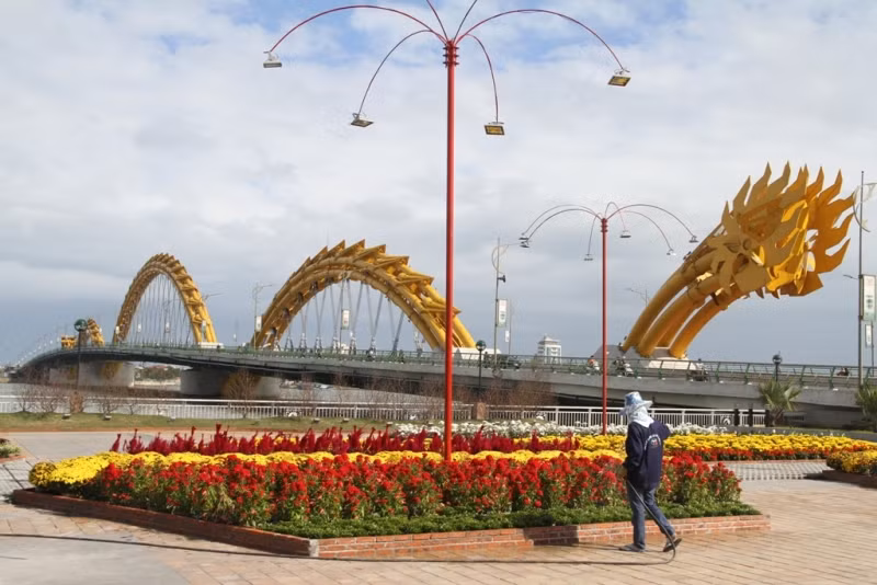 Mức thưởng Tết Nguyên đán ở Đà Nẵng cao nhất 300 triệu đồng/người. Ảnh Thùy Linh