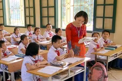 Tinh giản chương trình, dạy từ xa đối với cấp Tiểu học phải hết sức cẩn thận ảnh 2 Tinh giản chương trình, dạy từ xa đối với cấp Tiểu học phải hết sức cẩn thận ảnh 2