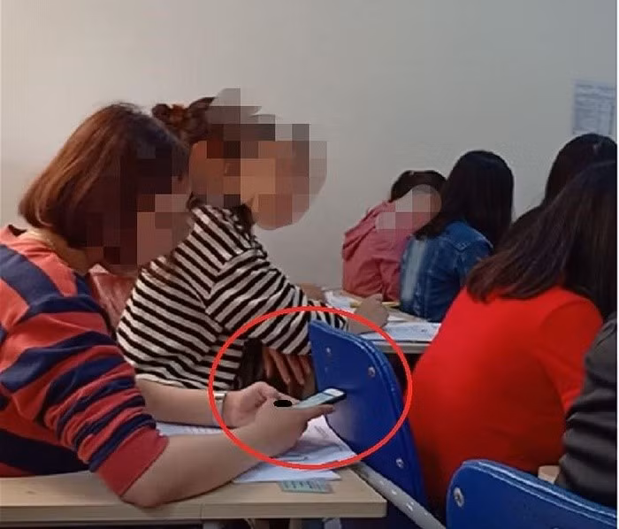 Tình trạng thi và cấp chứng chỉ bát nháo là ung nhọt của ngành giáo dục cần phải xử lý triệt để (Ảnh:N.D) Tình trạng thi và cấp chứng chỉ bát nháo là ung nhọt của ngành giáo dục cần phải xử lý triệt để (Ảnh:N.D)