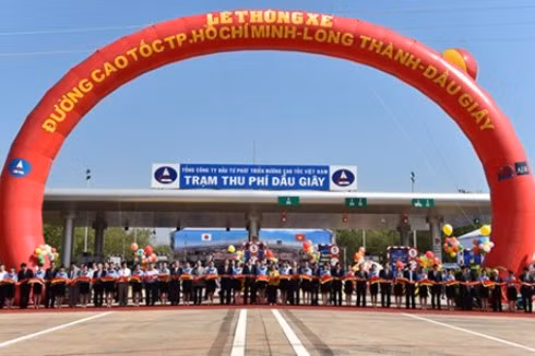 Việc đưa vào hoạt động tuyến cao tốc TP.HCM - Long Thành - Dầu Giây góp phần quan trọng sự phát triển KT - XH của khu vực phía Nam (Ảnh: VGP)