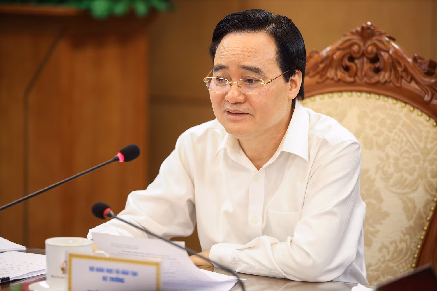 Theo Bộ trưởng Phùng Xuân Nhạ, đối sánh kết quả thi với học bạ sẽ giúp phát hiện ra những “điểm trũng” (Ảnh: moet.gov.vn)