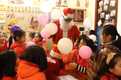 Chuyện "dở khóc dở cười" của "ông già Noel" Việt ảnh 3