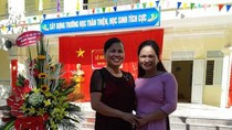 Dạy ở Hà Nội, lương 1,2 triệu mỗi tháng, người ta hỏi sao tôi vẫn lên lớp?