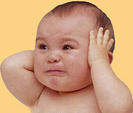 Khi ngắm bức ảnh chắc hẳn nhiều người sẽ cùng nhăn trán, nheo mắt với cậu nhóc đáng yêu này. Ảnh: Facebook Thu Giang