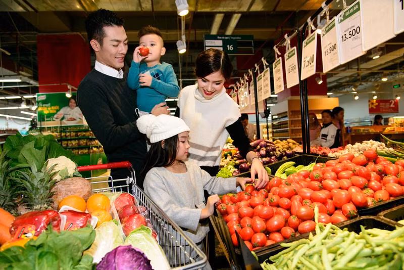 Vingroup đầu tư dự án nhà kính VinEco nhằm thúc đẩy phát triển nông nghiệp tạo nguồn cung rau-củ-quả chất lượng cho hệ thống siêu thị VinMart và VinMart+ Vingroup đầu tư dự án nhà kính VinEco nhằm thúc đẩy phát triển nông nghiệp tạo nguồn cung rau-củ-quả chất lượng cho hệ thống siêu thị VinMart và VinMart+