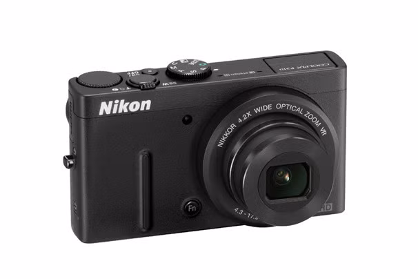 Tiếp tục truyền thông của P300, Nikon P310 sẽ có ống kính F1.8, zoom 4.2x (24mm-100mm) rất hợp với chụp cảnh và chân dung. Máy sẽ được nâng cấp lên 16 megapixel và phần mềm để xử lý video 1080p ngay trên máy. Giá dự tính của sản phẩm là $329