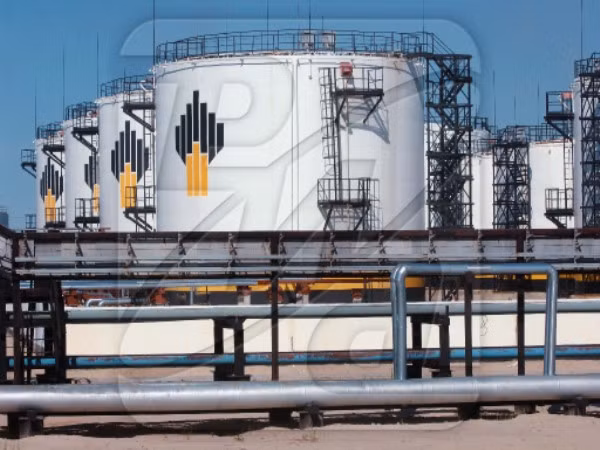 10. Rosneft Quốc gia: Nga Tài sản: 106 tỷ USD Doanh thu: 90 tỷ USD Lợi nhuận: 12 tỷ USD Dự trữ dầu: 22,8 tỷ thùng