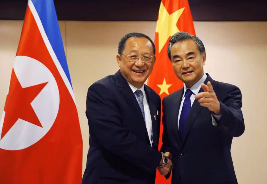 Ông Kim Jong-un đồng ý gặp Tổng thống Donald Trump tại Bàn Môn Điếm ảnh 2