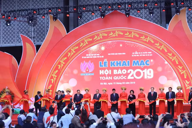 Lễ khai mạc Hội báo toàn quốc 2019 (Ảnh minh họa: vtv.vn). Lễ khai mạc Hội báo toàn quốc 2019 (Ảnh minh họa: vtv.vn).