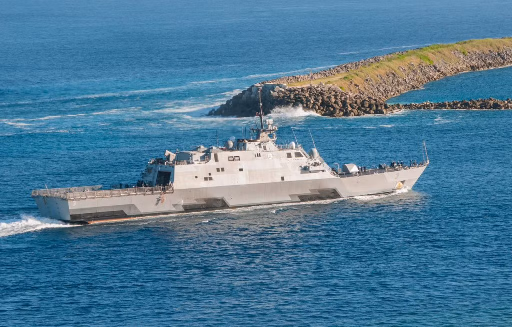 Tàu tuần duyên USS Fort Worth LCS 3 của Hải quân Mỹ
