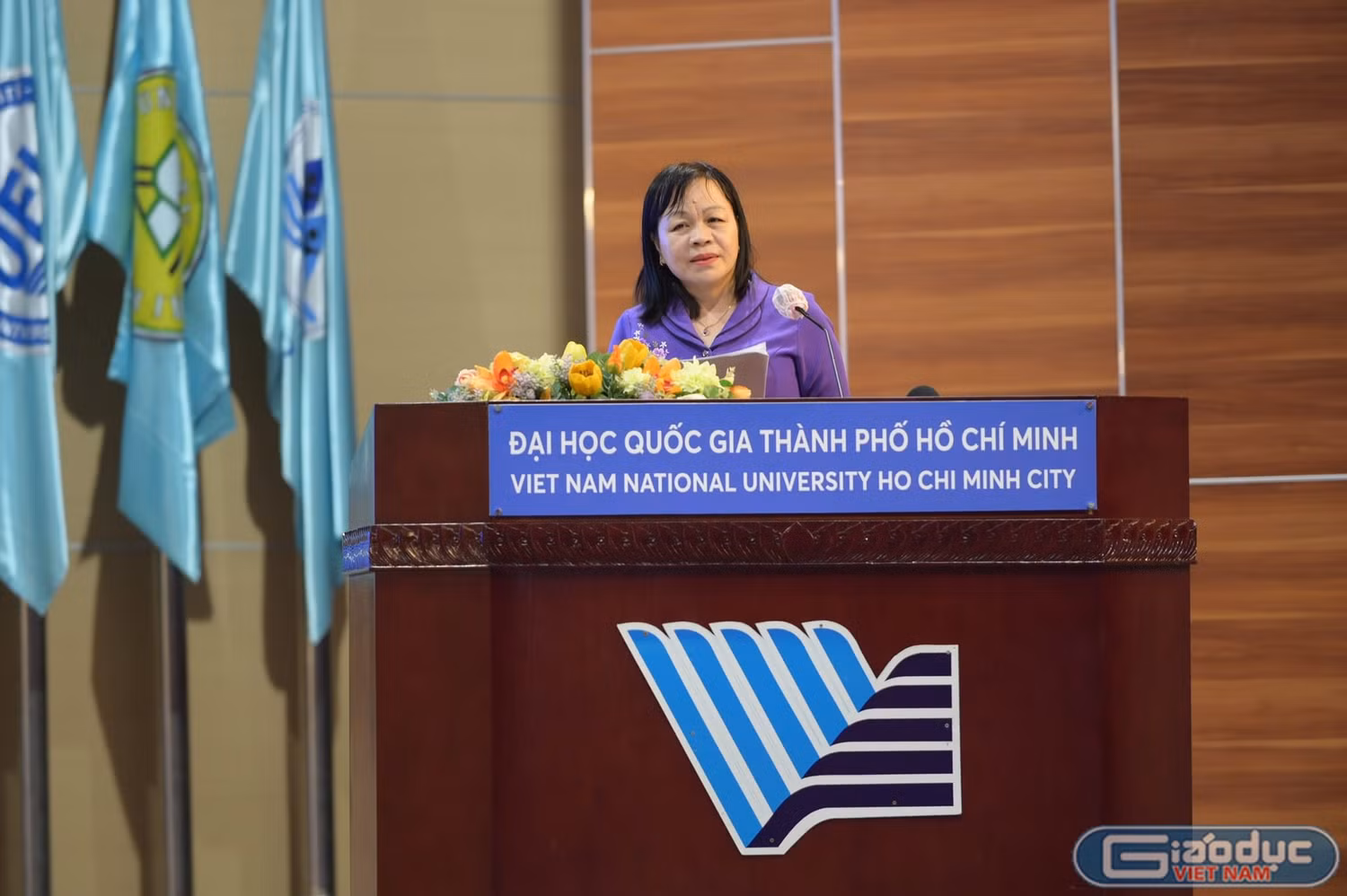 Phó Chủ nhiệm Ủy ban Văn hóa, Giáo dục của Quốc hội Nguyễn Thị Mai Hoa phát biểu. Ảnh: P.L
