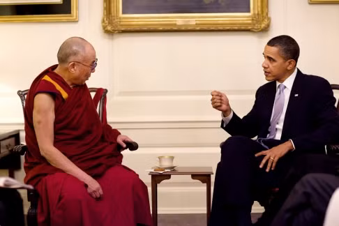 Tổng thống Mỹ Obama tiếp Đạt Lai Lạt Ma năm 2010.