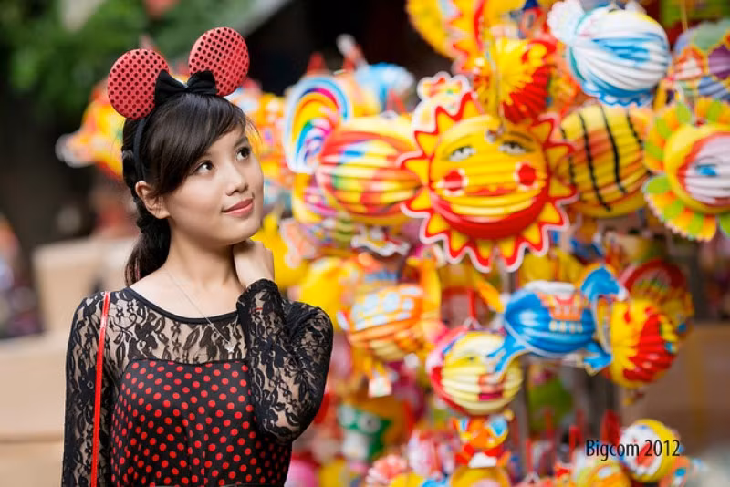 Minh Trang từng tham dự cuộc thi Miss Travel, dù không tiến xa vào vòng trong nhưng đã để lại nhiều ấn tượng đẹp và hiện tại cô đang tham dự cuộc thi Miss Tvpro- Cuộc thi tìm ra gương mặt truyền hình xuất sắc nhất và dự định sẽ tham gia cuộc thi Miss Teen trong năm nay. <<HOA KHÔI CÁC TRƯỜNG ĐẠI HỌC <<NGÔI SAO HỌC ĐƯỜNG <<VẺ ĐẸP TRONG SÁNG CỦA NỮ SINH ĐH MỸ THUẬT CÔNG NGHIỆP HÀ NỘI <<VẺ ĐẸP THÁNH THIỆN CỦA NỮ SINH THPT NGUYỄN TẤT THÀNH Minh Trang từng tham dự cuộc thi Miss Travel, dù không tiến xa vào vòng trong nhưng đã để lại nhiều ấn tượng đẹp và hiện tại cô đang tham dự cuộc thi Miss Tvpro- Cuộc thi tìm ra gương mặt truyền hình xuất sắc nhất và dự định sẽ tham gia cuộc thi Miss Teen trong năm nay. <<HOA KHÔI CÁC TRƯỜNG ĐẠI HỌC <<NGÔI SAO HỌC ĐƯỜNG <<VẺ ĐẸP TRONG SÁNG CỦA NỮ SINH ĐH MỸ THUẬT CÔNG NGHIỆP HÀ NỘI <<VẺ ĐẸP THÁNH THIỆN CỦA NỮ SINH THPT NGUYỄN TẤT THÀNH