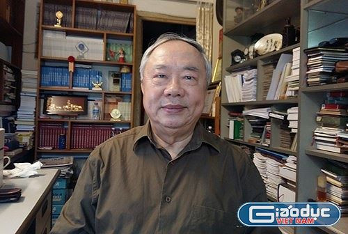 Theo ông Vũ Mão: "Cán bộ vào môi trường thực tế, thử thách thực sự chứ không phải vuốt ve chiều chuộng như lâu nay" - ảnh Ngọc Quang. Theo ông Vũ Mão: "Cán bộ vào môi trường thực tế, thử thách thực sự chứ không phải vuốt ve chiều chuộng như lâu nay" - ảnh Ngọc Quang.