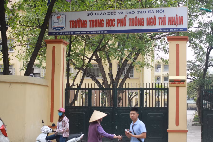 Giáo viên gay gắt tố Hiệu trưởng trường Ngô Thì Nhậm, nghi Sở bao che ảnh 2