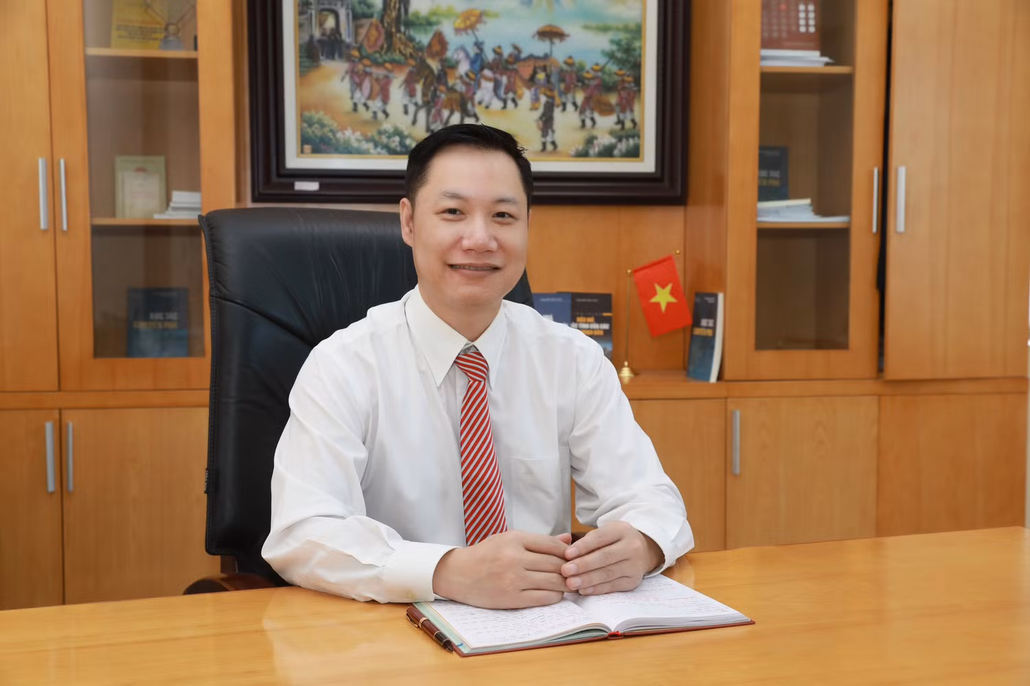 Giáo sư Nguyễn Tiến Thảo - Giám đốc Trung tâm khảo thí, Đại học Quốc gia Hà Nội. Ảnh: NVCC