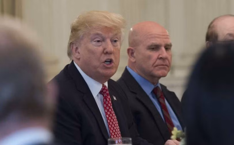 Tổng thống Mỹ Donald Trump và cộng sự, ảnh: SCMP.
