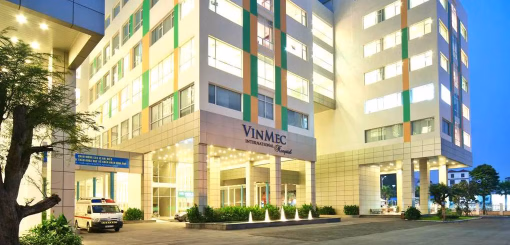 Vingroup đã tuyên bố Bệnh viện Đa khoa Quốc tế Vinmec phi lợi nhuận. Vingroup đã tuyên bố Bệnh viện Đa khoa Quốc tế Vinmec phi lợi nhuận.