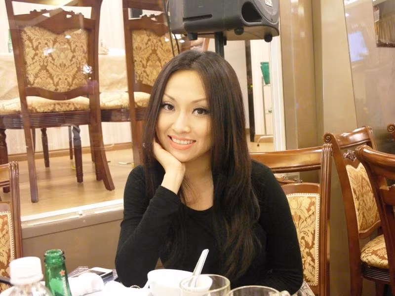 Ca sĩ Như Ý. Ca sĩ Như Ý.