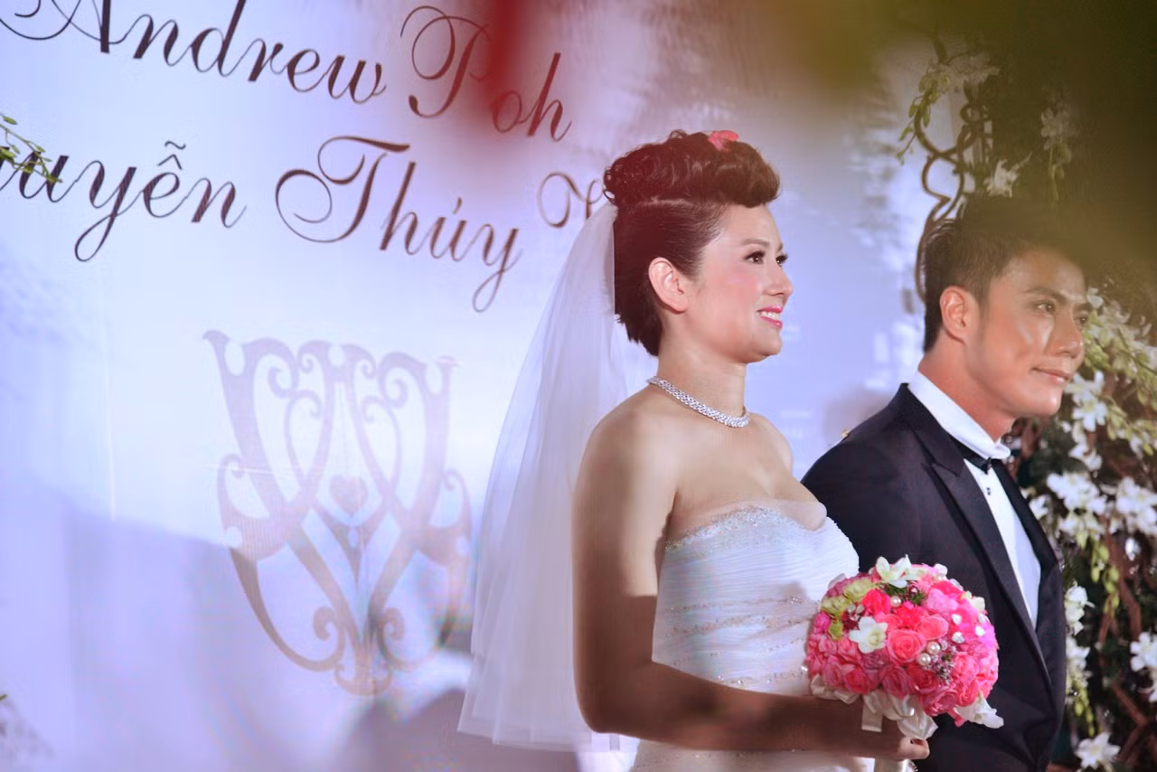 Thuý Vinh là một mẫu phụ nữ bước vào cuộc sống hôn nhân khá muộn màng....