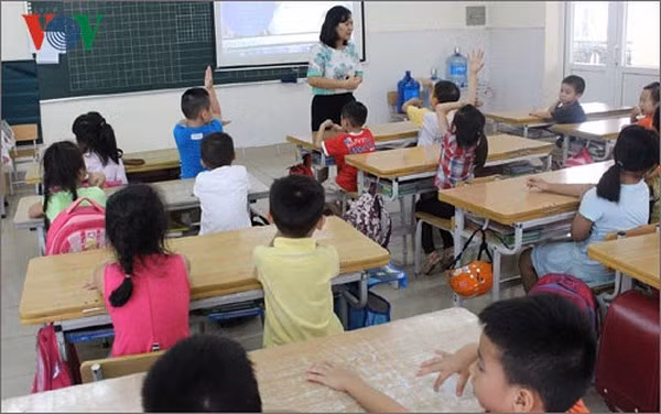 Đội ngũ giáo viên lại bức xúc nhiều về sáng kiến kinh nghiệm (Ảnh minh họa: vov.vn). Đội ngũ giáo viên lại bức xúc nhiều về sáng kiến kinh nghiệm (Ảnh minh họa: vov.vn).