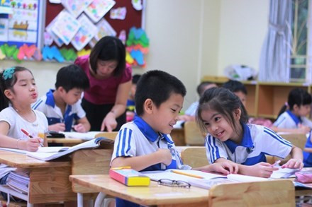 Chương trình mới đòi hỏi các trường cần chia sẻ nguồn lực lẫn nhau (Ảnh: Trần Vương) Chương trình mới đòi hỏi các trường cần chia sẻ nguồn lực lẫn nhau (Ảnh: Trần Vương)