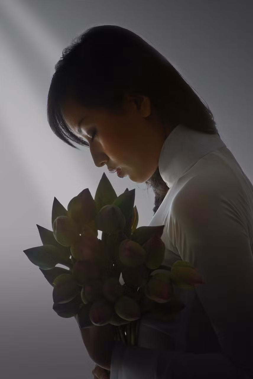 "Mai Phương Thúy đã tạo cho tôi những cảm xúc thật sự, bằng vẻ đẹp tuyệt vời và sự thăng hoa nghệ thuật lên đến đỉnh điểm của mình” - Quốc Huy.