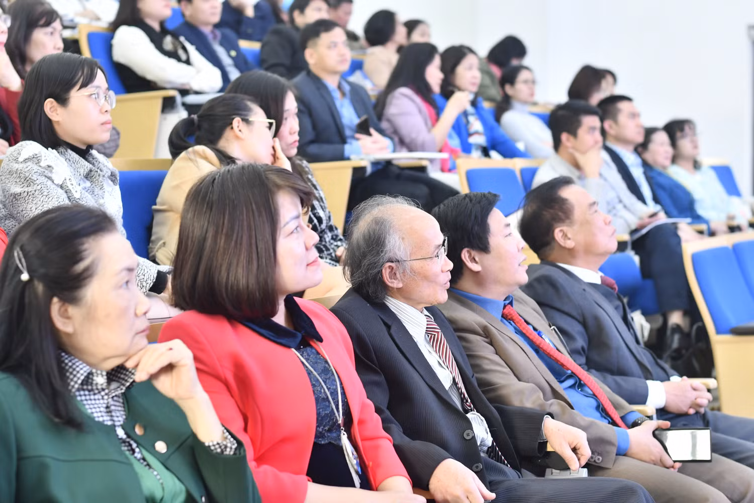 Đại biểu tham dự hội nghị. Ảnh: Trà My Đại biểu tham dự hội nghị. Ảnh: Trà My