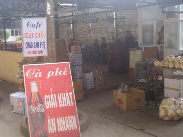 Dịch vụ bán nước sôi trong bệnh viện