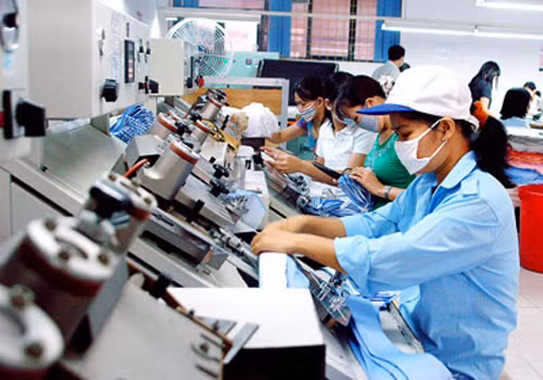 Từ hôm nay có thêm chính sách mới hỗ trợ người lao động. ảnh: báo bắc giang.