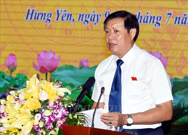Ông Đỗ Xuân Tuyên, Phó Bí thư Thường trực tỉnh ủy, Chủ tịch Hội đồng nhân dân tỉnh Hưng Yên, giữ chức Thứ trưởng Bộ Y tế. Ảnh: Đinh Tuấn/TTXVN. Ông Đỗ Xuân Tuyên, Phó Bí thư Thường trực tỉnh ủy, Chủ tịch Hội đồng nhân dân tỉnh Hưng Yên, giữ chức Thứ trưởng Bộ Y tế. Ảnh: Đinh Tuấn/TTXVN.