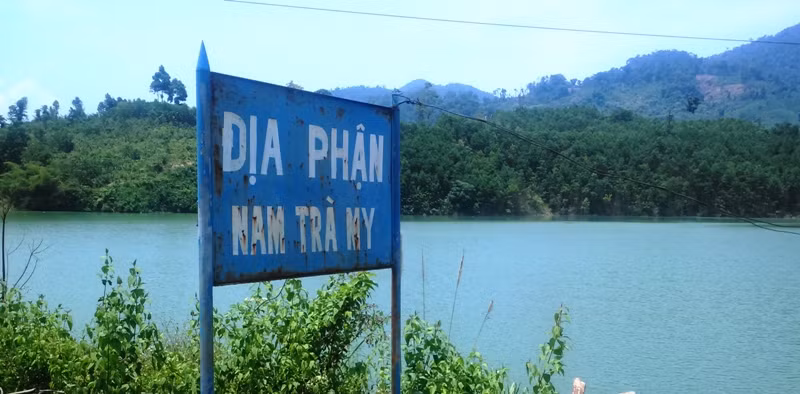 Khu vực Nam Trà My, nơi từng ghi nhận xảy ra nhiều trận động đất có cường độ lớn đang được xây dựng thêm 4 thủy điện mini. Ảnh: HA Khu vực Nam Trà My, nơi từng ghi nhận xảy ra nhiều trận động đất có cường độ lớn đang được xây dựng thêm 4 thủy điện mini. Ảnh: HA