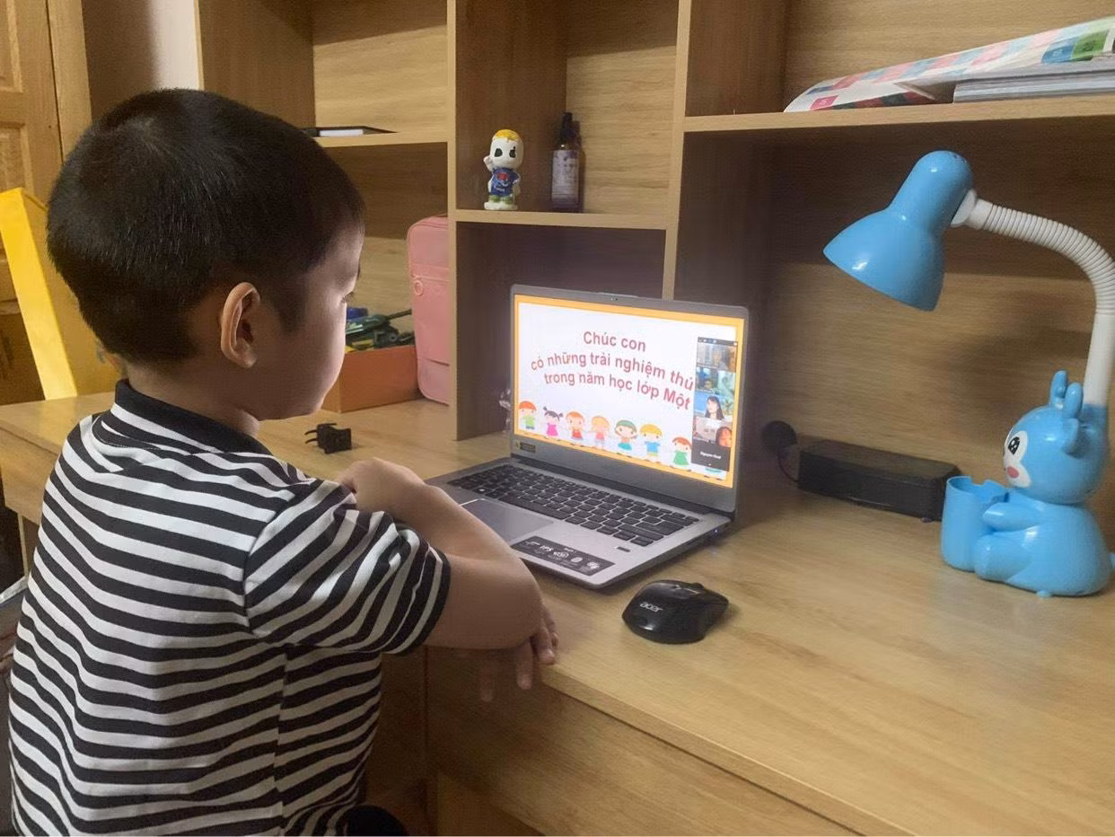 Phó Giáo sư Trần Thành Nam cho rằng, học trực tuyến sẽ sớm trở thành một hình thức học chính thức. (Ảnh: Cao Kim Anh) Phó Giáo sư Trần Thành Nam cho rằng, học trực tuyến sẽ sớm trở thành một hình thức học chính thức. (Ảnh: Cao Kim Anh)