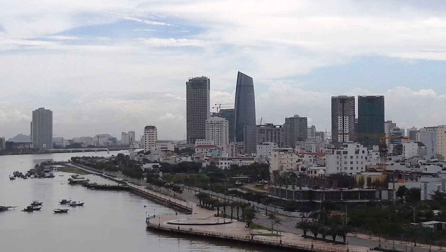 Nhân tài nhận tiền tỷ du học rồi...vỗ cánh bay, một đi không hẹn ngày về