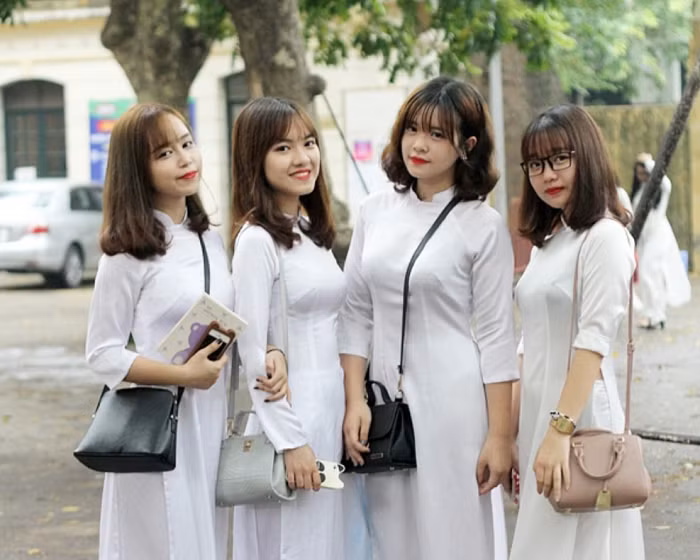 Sẽ có nhiều sinh viên sư phạm vừa ra trường đã phải gánh nợ ảnh 2