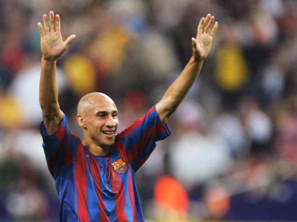 Cựu tiền đạo người Thụy Điển Henrik Larssson cho rằng tiền vệ Xavi xứng đáng với danh hiệu 'Quả bóng vàng FIFA 2012'.