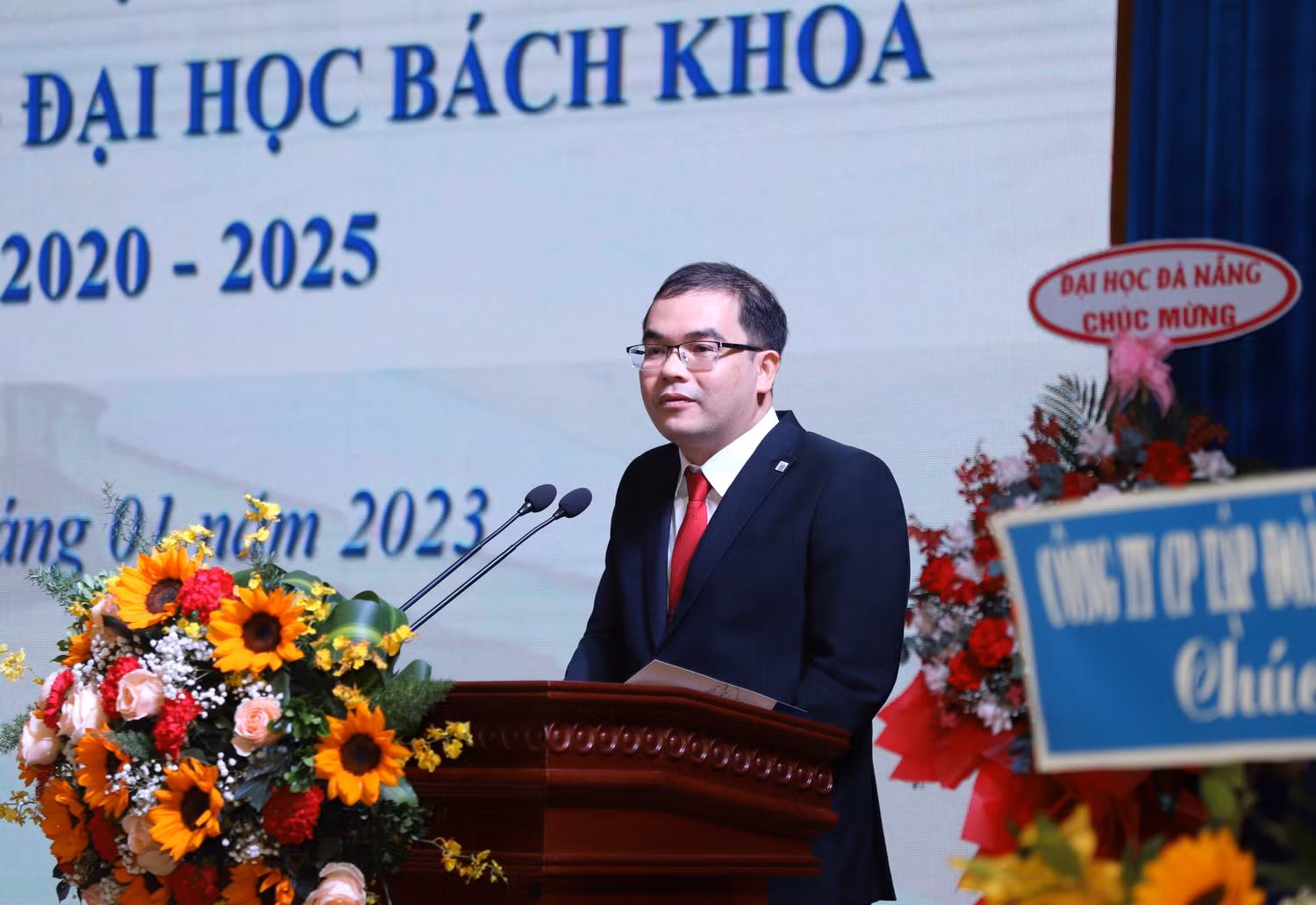 Phó Giáo sư, Tiến sĩ Nguyễn Hữu Hiếu - Hiệu trưởng Trường Đại học Bách khoa, Đại học Đà Nẵng. Ảnh: Website nhà trường.