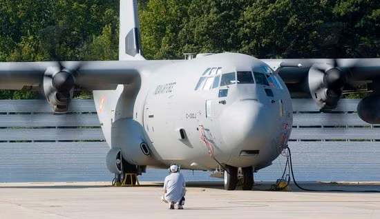 Máy bay vận tải chiến thuật C-130 của Không quân Ấn Độ, mua của Mỹ Máy bay vận tải chiến thuật C-130 của Không quân Ấn Độ, mua của Mỹ