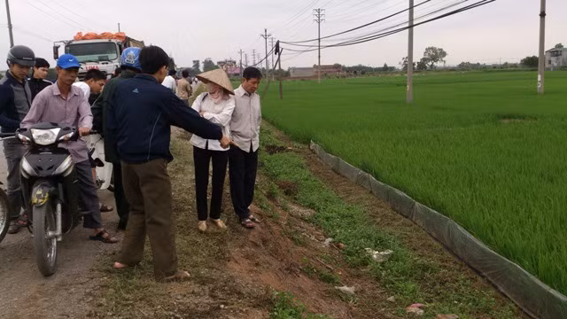 Hiện trường phát hiện thi thể anh Tuấn Hiện trường phát hiện thi thể anh Tuấn