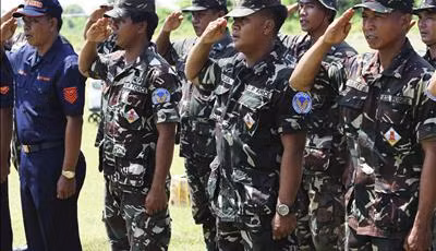 Lính thủy quân lục chiến và cảnh sát biển Philippines tuyên thệ, hình minh họa. Lính thủy quân lục chiến và cảnh sát biển Philippines tuyên thệ, hình minh họa.