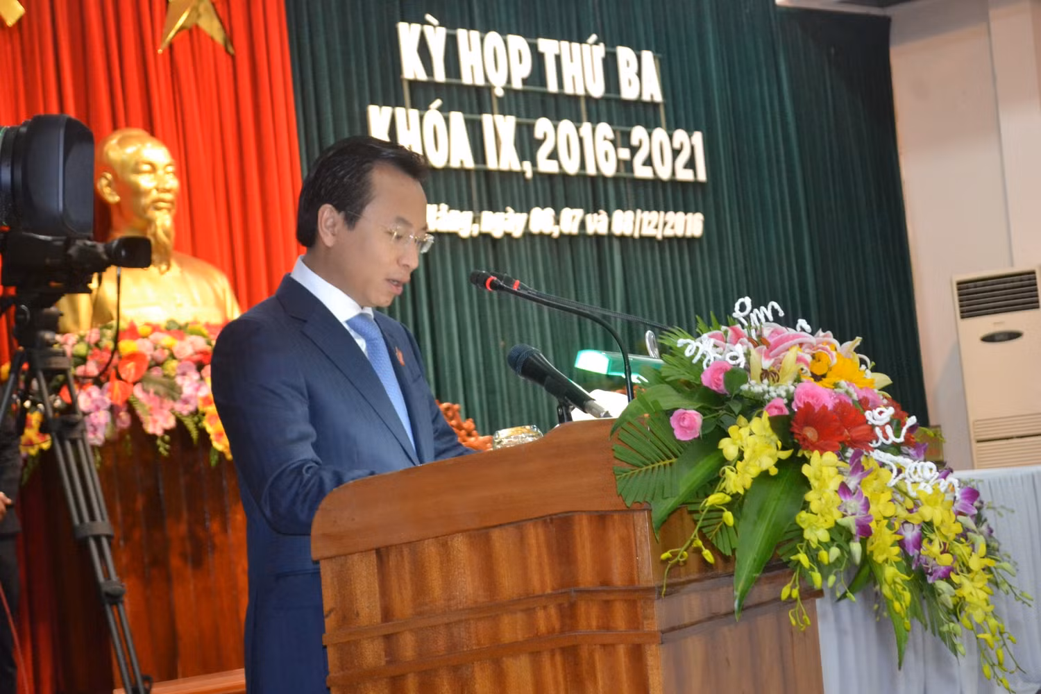 Bí thư Thành ủy Đà Nẵng Nguyễn Xuân Anh phát biểu bế mạc kỳ họp hội đồng nhân dân thành phố. Ảnh: An Nguyên