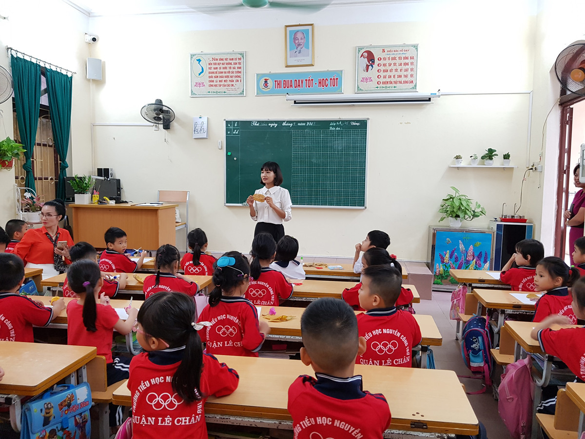 Hải Phòng hiện đang còn gặp nhiều khó khăn khi triển khai chương trình giáo dục phổ thông 2018 (Ảnh: Lã Tiến) Hải Phòng hiện đang còn gặp nhiều khó khăn khi triển khai chương trình giáo dục phổ thông 2018 (Ảnh: Lã Tiến)