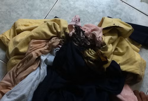 Hiện trường quần áo bị cháy
