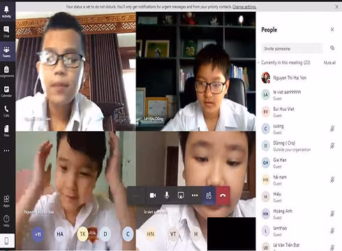 iSchool Quảng Trị vẫn tiếp tục dạy trực tuyến nghiêm túc, có hiệu quả (ảnh: NHG) iSchool Quảng Trị vẫn tiếp tục dạy trực tuyến nghiêm túc, có hiệu quả (ảnh: NHG)