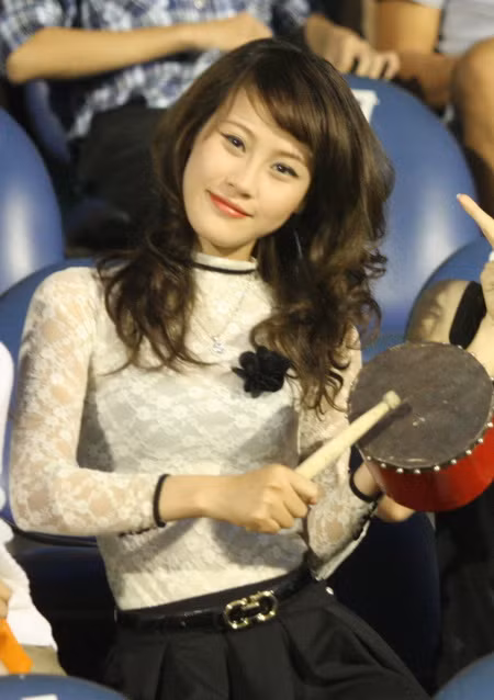 Dàn hoạt náo viên quyến rũ của Sài Gòn FC.