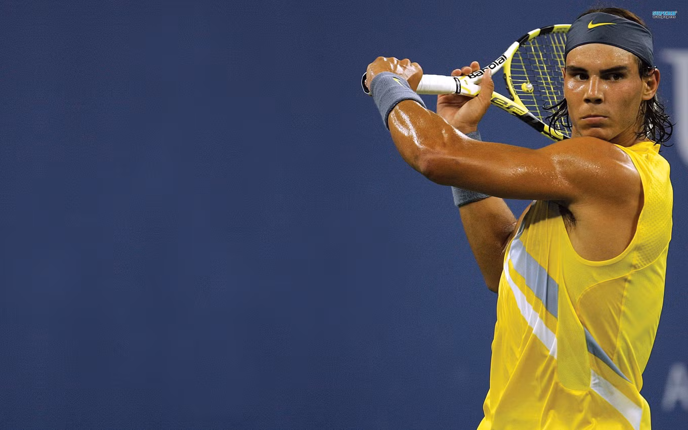 Rafael Nadal, chủ nhân của 10 danh hiệu Grand Slam sở hữu sức mạnh ghê gớm của một chú bò tót Tây Ban Nha. Rafael Nadal, chủ nhân của 10 danh hiệu Grand Slam sở hữu sức mạnh ghê gớm của một chú bò tót Tây Ban Nha.