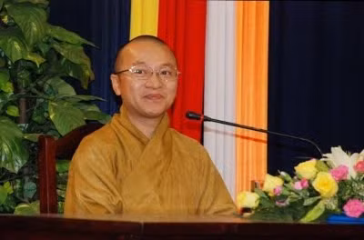Thượng tọa Tiến sĩ Thích Nhật Từ