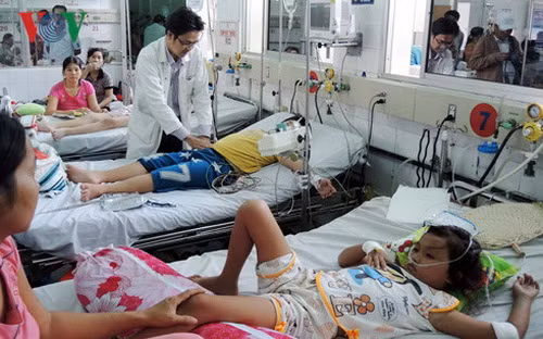 Dịch sốt xuất huyết đang vào thời kỳ có nguy cơ bùng phát mạnh ảnh 4