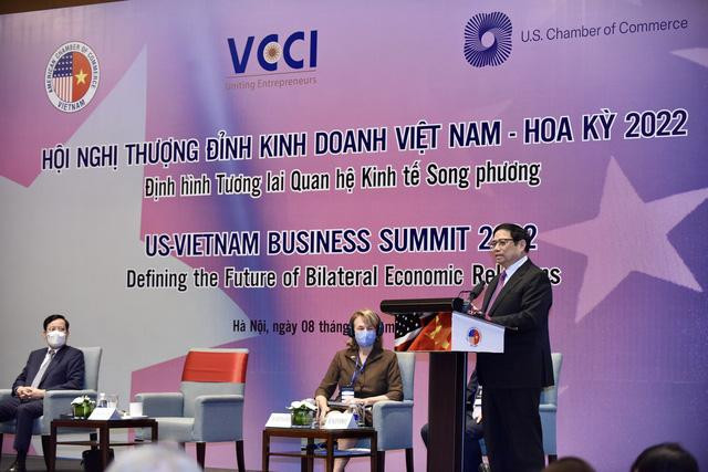 Thay mặt lãnh đạo Đảng, Nhà nước, Chính phủ Việt Nam, Thủ tướng cảm ơn sự giúp đỡ quý báu của Chính phủ, nhân dân và các doanh nghiệp, nhà đầu tư Hoa Kỳ đối với Việt Nam thời gian qua trong công tác phòng, chống dịch. Ảnh: VGP Thay mặt lãnh đạo Đảng, Nhà nước, Chính phủ Việt Nam, Thủ tướng cảm ơn sự giúp đỡ quý báu của Chính phủ, nhân dân và các doanh nghiệp, nhà đầu tư Hoa Kỳ đối với Việt Nam thời gian qua trong công tác phòng, chống dịch. Ảnh: VGP