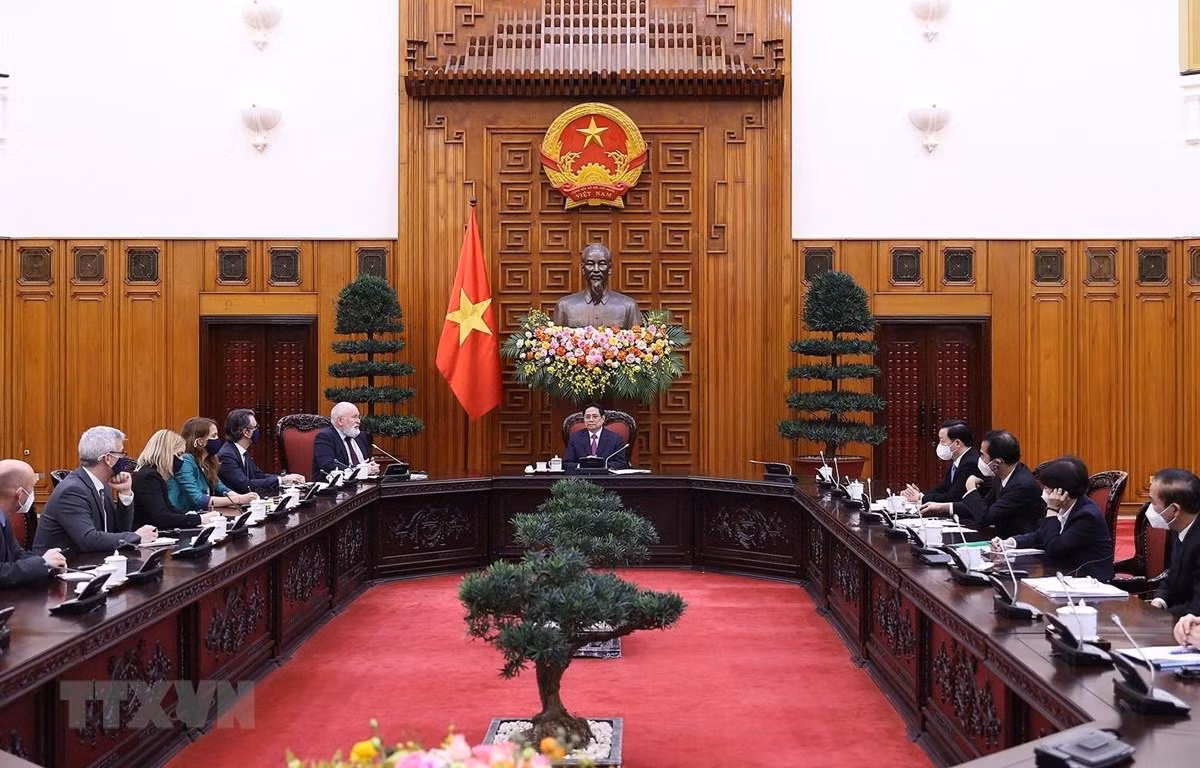 Thủ tướng Phạm Minh Chính tiếp Phó Chủ tịch điều hành Ủy ban Châu Âu Frans Timmermans. (Ảnh: Dương Giang/TTXVN) Thủ tướng Phạm Minh Chính tiếp Phó Chủ tịch điều hành Ủy ban Châu Âu Frans Timmermans. (Ảnh: Dương Giang/TTXVN)